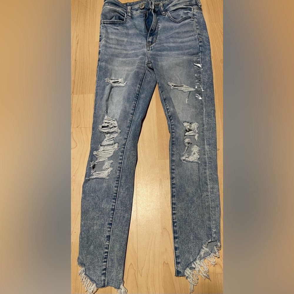 BRAND NEW American Eagle Jeans